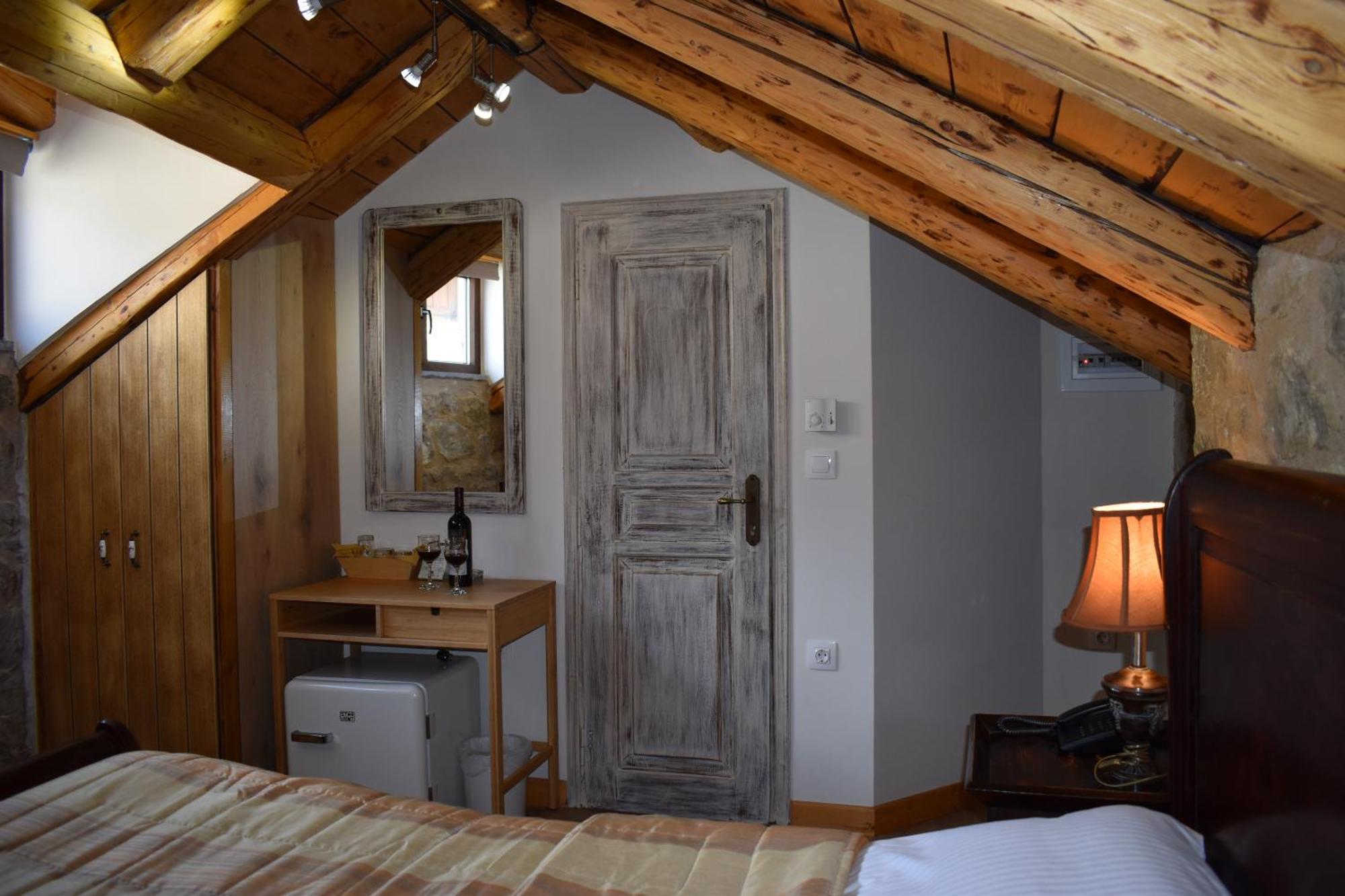 Alexandros Guesthouse Arachova Esterno foto