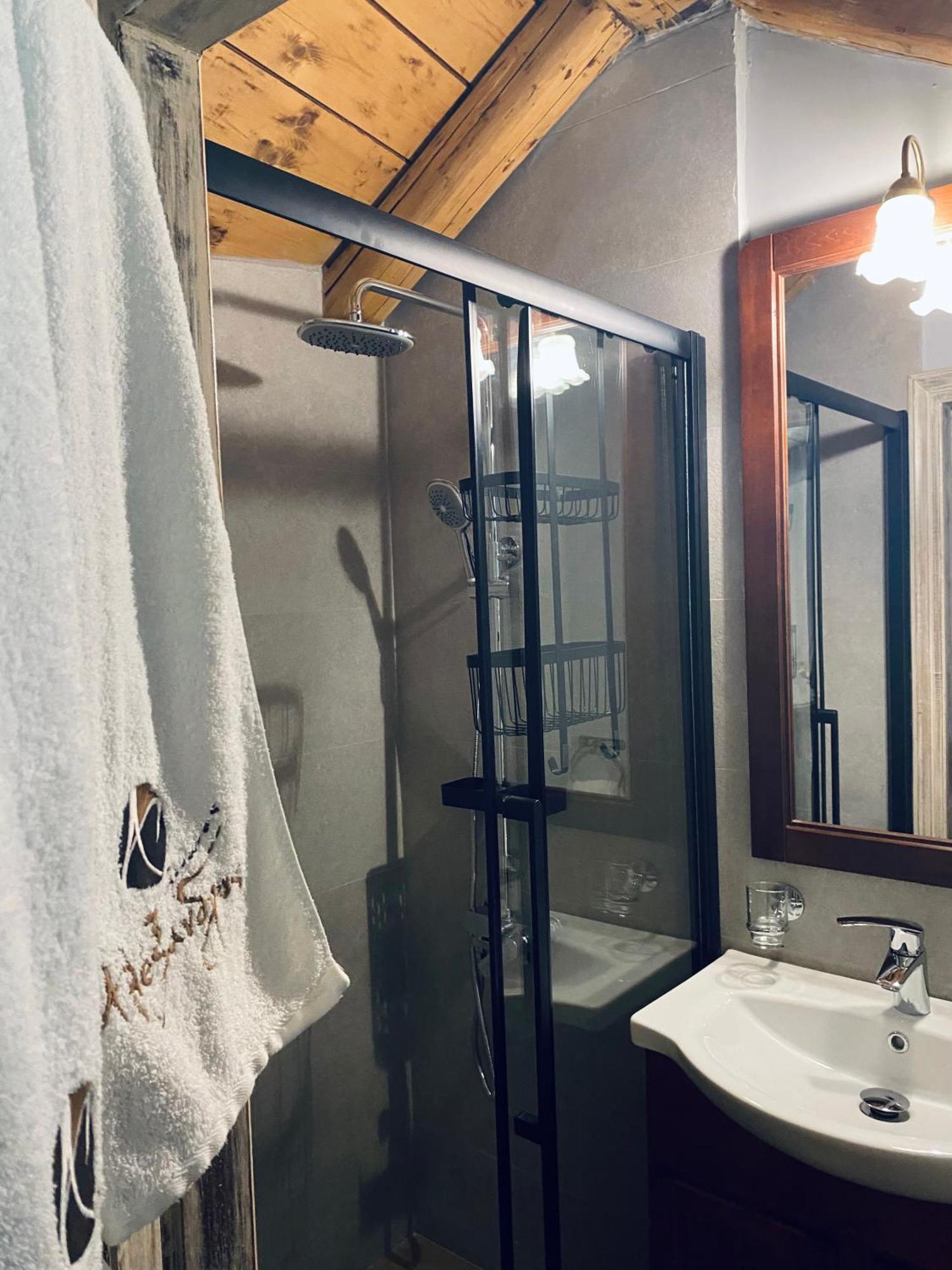 Alexandros Guesthouse Arachova Esterno foto