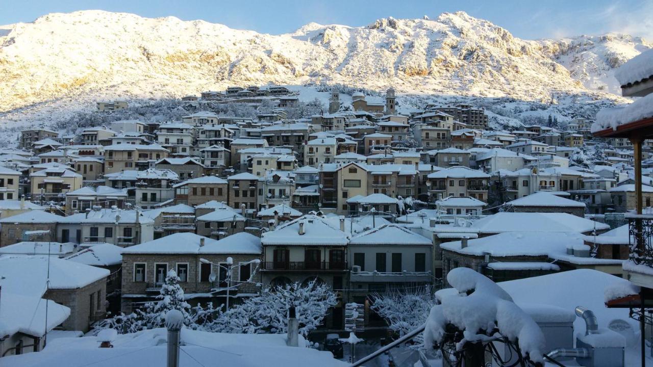 Alexandros Guesthouse Arachova Esterno foto